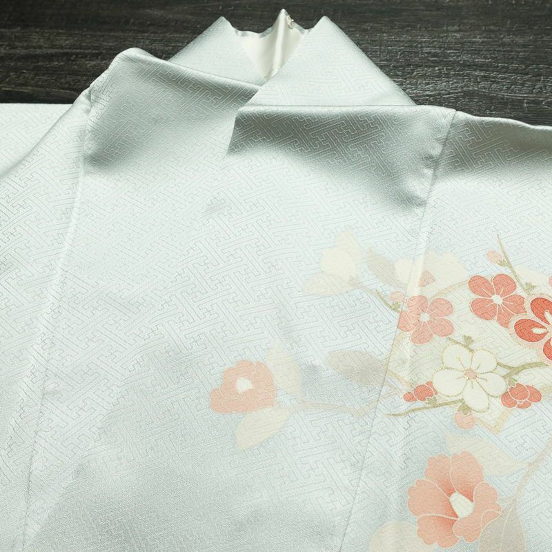 訪問着 美品 綸子 花柄 袷仕立て 身丈166.5cm 裄丈69.5cm 箔 一部しつけ糸付き フォーマル 着物 青・紺_画像17