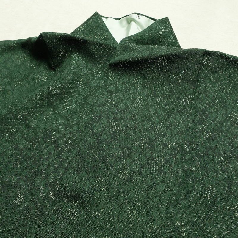 色無地 落款入り 一つ紋付き 正絹 木の葉・植物柄 袷仕立て 身丈159.5cm 裄丈64cm 着物 緑・うぐいす色_画像17