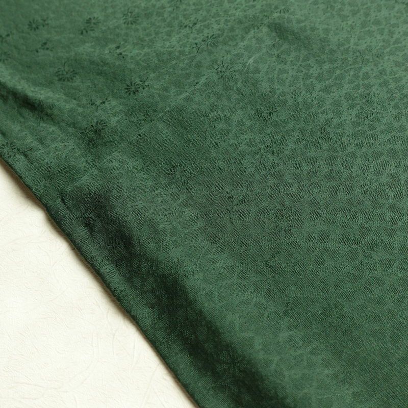 色無地 落款入り 一つ紋付き 正絹 木の葉・植物柄 袷仕立て 身丈159.5cm 裄丈64cm 着物 緑・うぐいす色_画像21