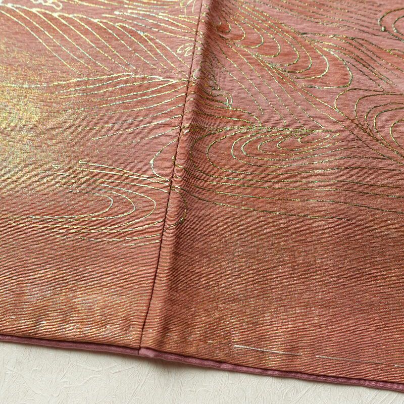 付け下げ しつけ糸付き 正絹 花柄 袷仕立て 身丈157.5cm 裄丈67cm 箔 フォーマル 着物 ピンク_画像11