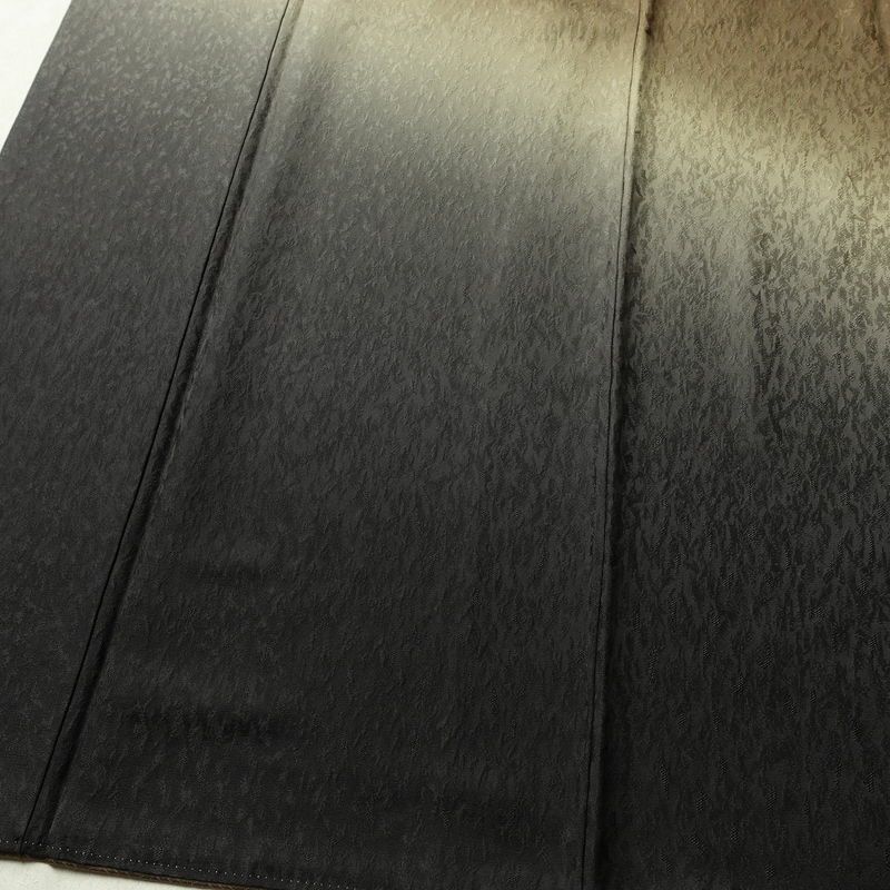 付け下げ 美品 正絹 その他の柄 袷仕立て 身丈165cm 裄丈67cm フォーマル 着物 緑・うぐいす色_画像4