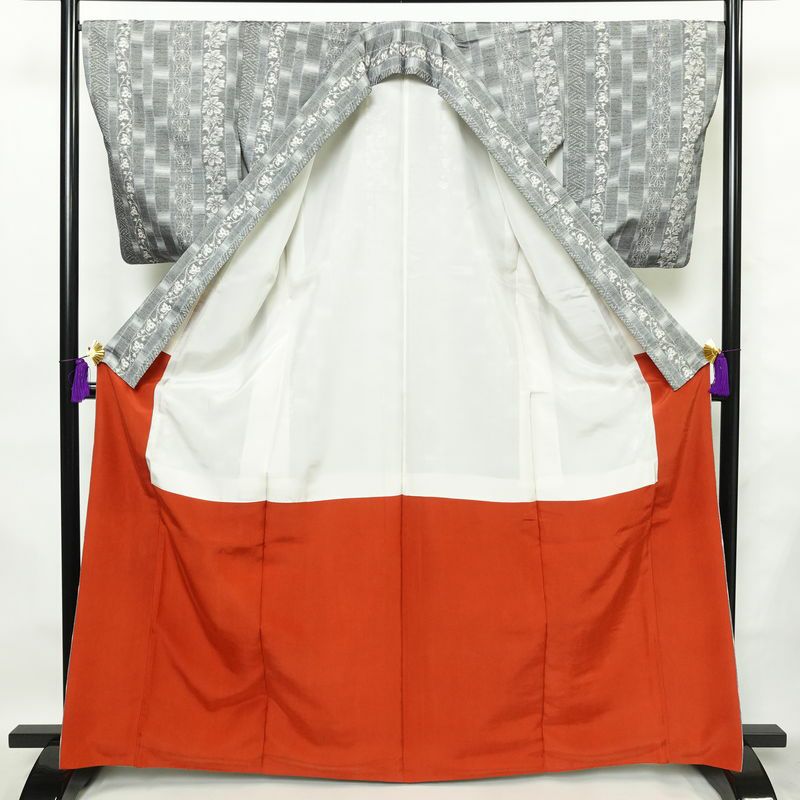 紬 正絹 縞柄・線柄 袷仕立て 身丈167cm 裄丈67cm 着物 グレー_画像3