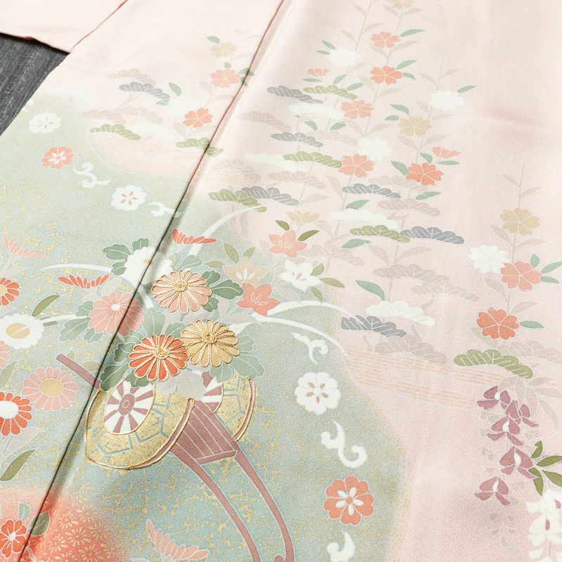 訪問着 金駒刺繍 正絹 古典柄 袷仕立て 身丈164cm 裄丈68cm 箔 金彩 フォーマル 着物 ピンク_画像5