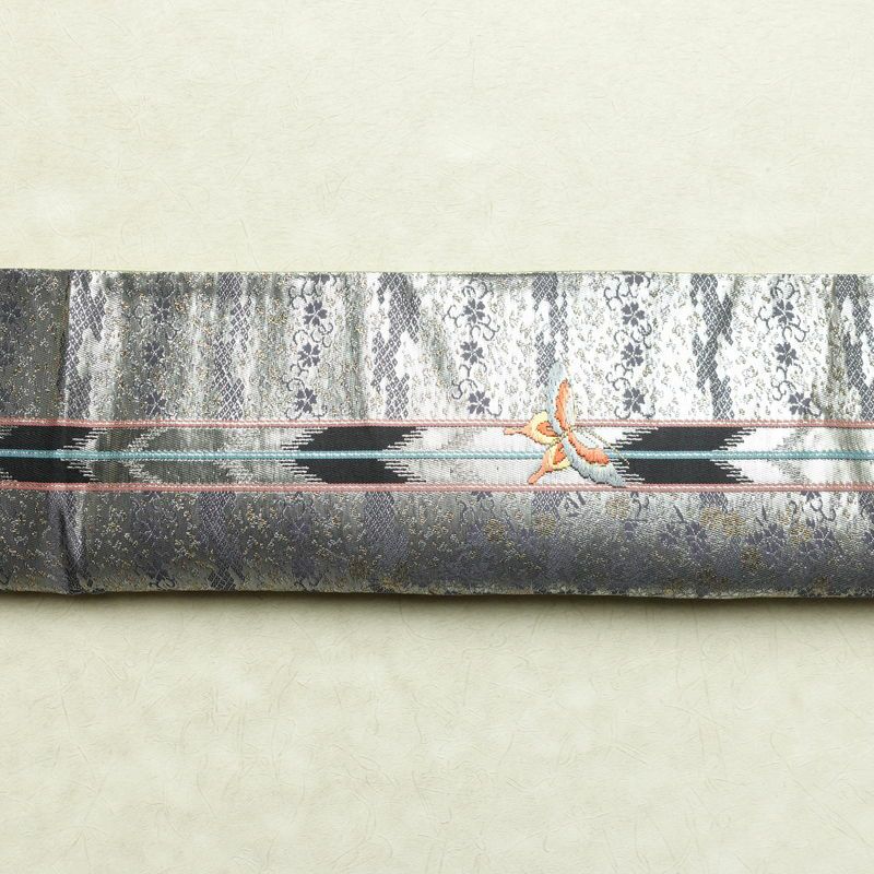 袋帯 六通柄 フォーマル用 正絹 蝶・昆虫柄 箔 金糸 帯 金・銀_画像13