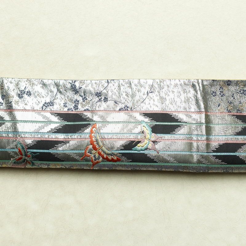 袋帯 六通柄 フォーマル用 正絹 蝶・昆虫柄 箔 金糸 帯 金・銀_画像14