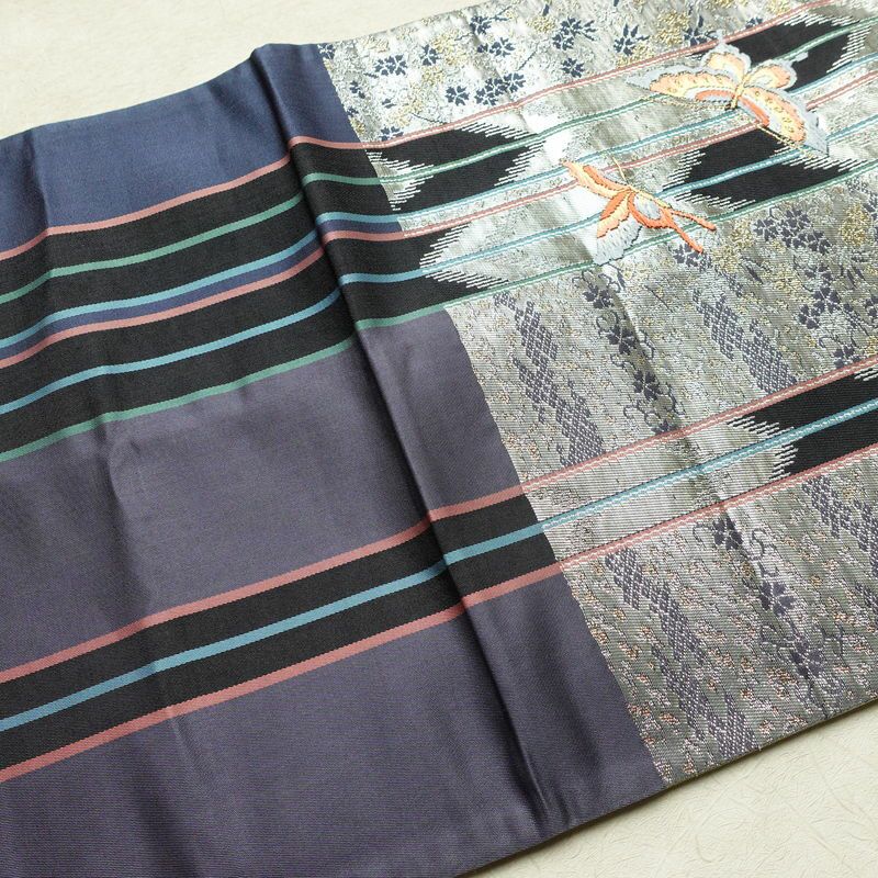 袋帯 六通柄 フォーマル用 正絹 蝶・昆虫柄 箔 金糸 帯 金・銀_画像15