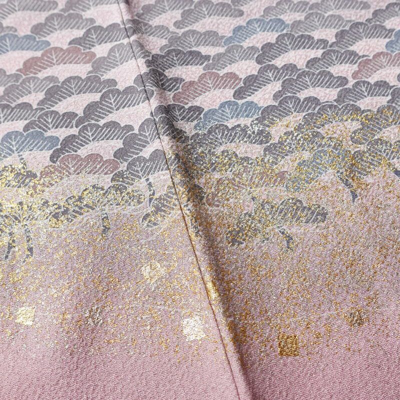 付け下げ 良品 正絹 風景柄 袷仕立て 身丈159.5cm 裄丈65.5cm 箔 一部しつけ糸付き フォーマル 着物 紫・藤色_画像10