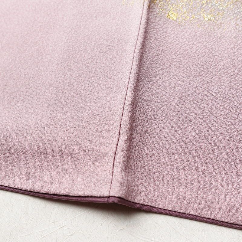 付け下げ 良品 正絹 風景柄 袷仕立て 身丈159.5cm 裄丈65.5cm 箔 一部しつけ糸付き フォーマル 着物 紫・藤色_画像11