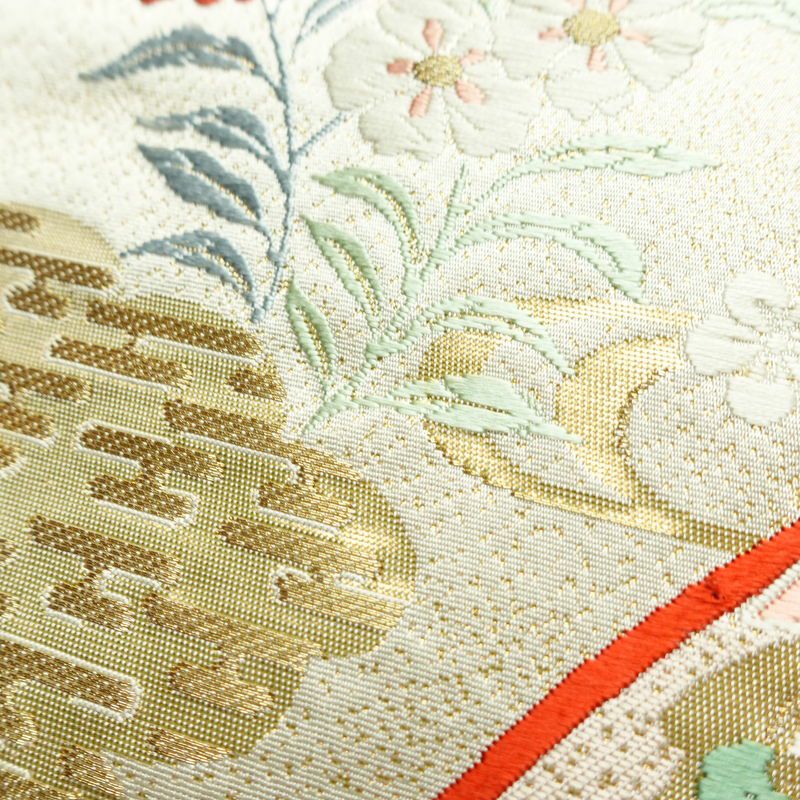 袋帯 六通柄 フォーマル用 正絹 古典柄 刺繍 帯 クリーム_画像6