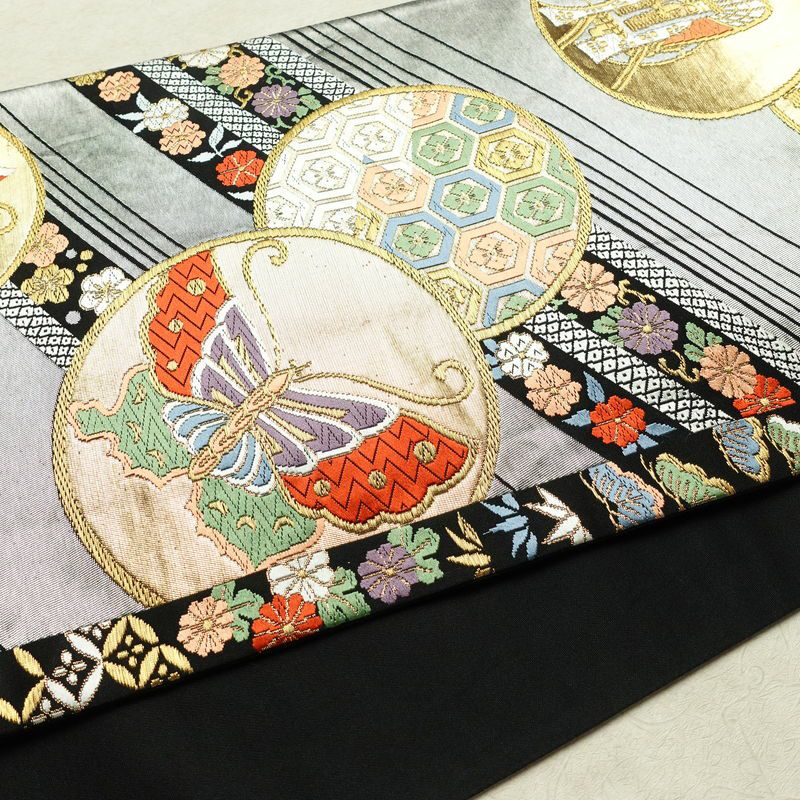 袋帯 六通柄 振袖用 正絹 蝶・昆虫柄 箔 金糸 帯 黒_画像10