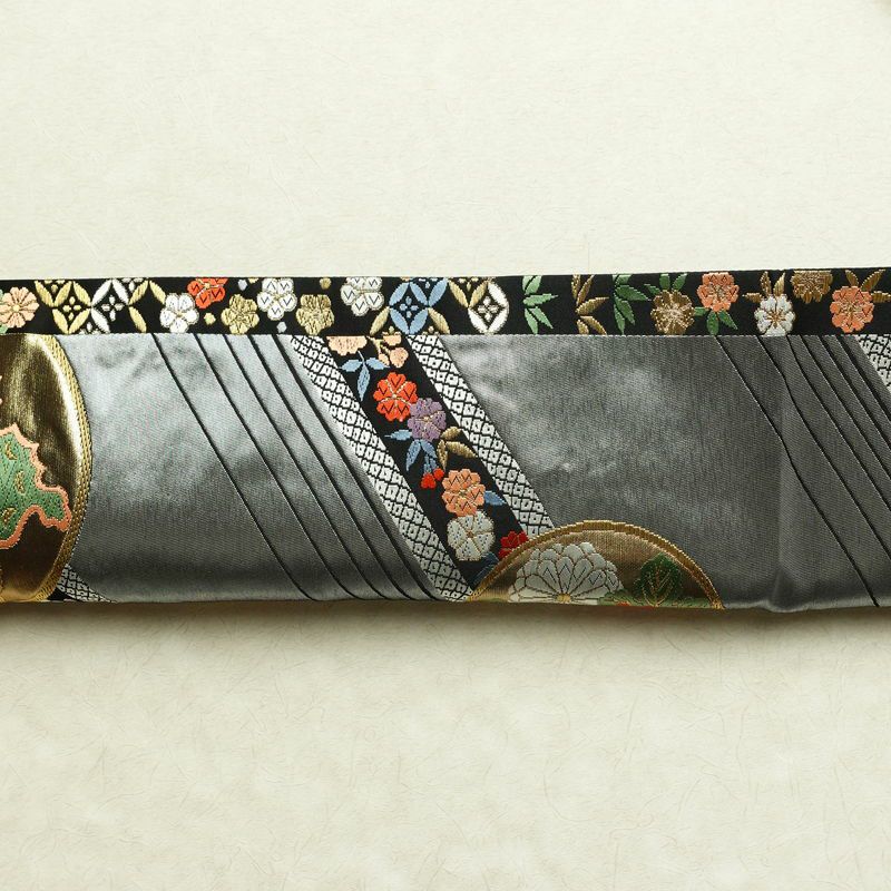 袋帯 六通柄 振袖用 正絹 蝶・昆虫柄 箔 金糸 帯 黒_画像14