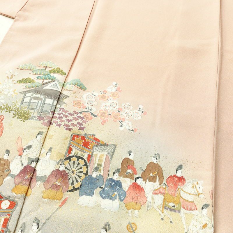 色留袖 良品 三つ紋入り 落款入り 正絹 人物・動物柄 袷仕立て 身丈165.5cm 裄丈66.5cm 箔 金彩 金通し フォーマル 着物 ピンク_画像5