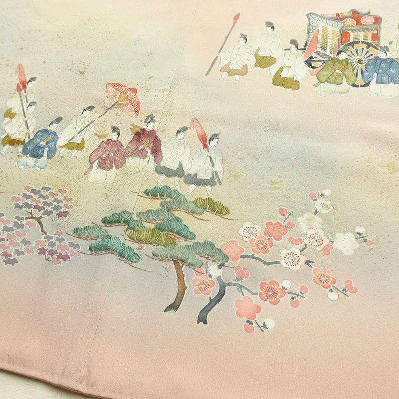 色留袖 良品 三つ紋入り 落款入り 正絹 人物・動物柄 袷仕立て 身丈165.5cm 裄丈66.5cm 箔 金彩 金通し フォーマル 着物 ピンク_画像13