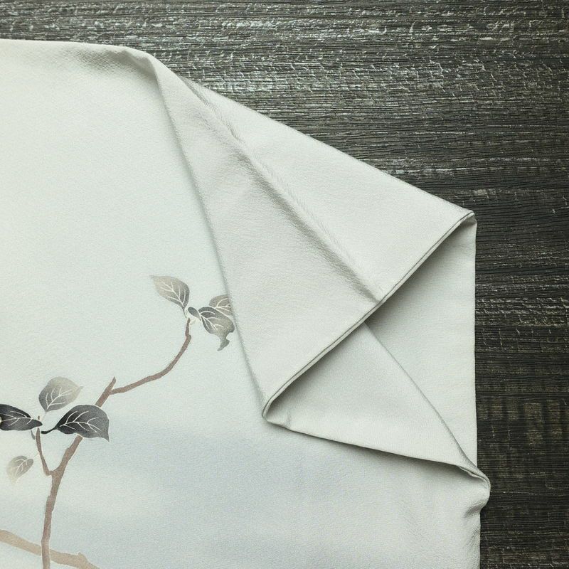 訪問着 十日町友禅 関口遼一 落款入り 縮緬 一つ紋付き 正絹 人物・動物柄 袷仕立て 身丈160.5cm 裄丈65.5cm フォーマル 着物 青・紺_画像13