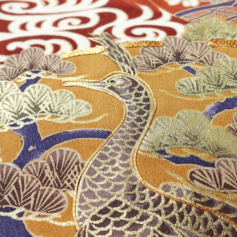 黒留袖 五つ紋付き 金駒刺繍 正絹 古典柄 袷仕立て 身丈164cm 裄丈68cm 箔 金彩 フォーマル 着物 黒_画像7