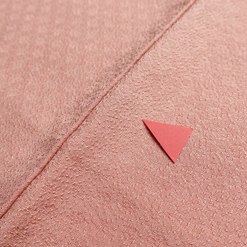 色無地 しつけ糸付き 正絹 その他の柄 袷仕立て 身丈154.5cm 裄丈66cm フォーマル 着物 ピンク_画像13