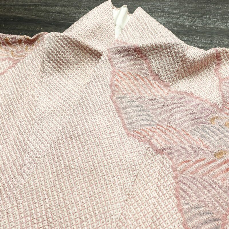 訪問着 絞り 総絞り 正絹 流水・波柄 袷仕立て 身丈152cm 裄丈63.5cm 着物 ピンク_画像16