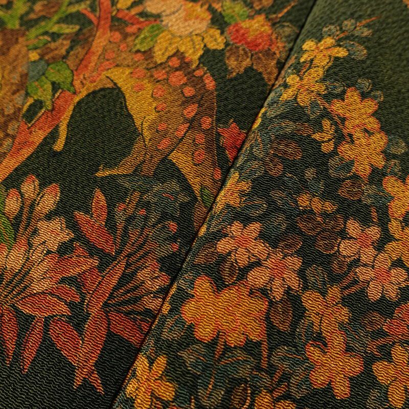 小紋 付下小紋 良品 しつけ糸付き 縮緬 正絹 人物・動物柄 袷仕立て 身丈158cm 裄丈65.5cm 着物 緑・うぐいす色_画像9