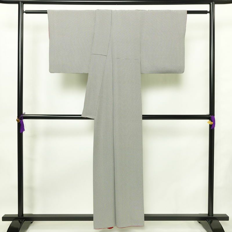 小紋 正絹 古典柄 袷仕立て 身丈156cm 裄丈64cm 着物 黒_画像2