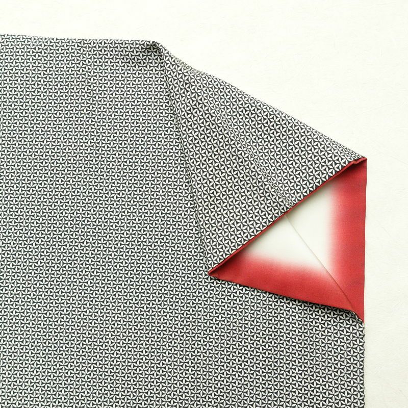 小紋 正絹 古典柄 袷仕立て 身丈156cm 裄丈64cm 着物 黒_画像13