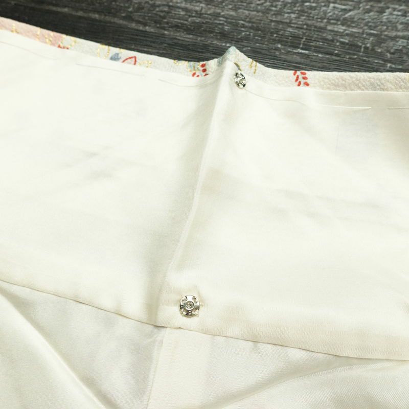 小紋 美品 しつけ糸付き 正絹 古典柄 袷仕立て 身丈162.5cm 裄丈65.5cm 箔 着物 白_画像19