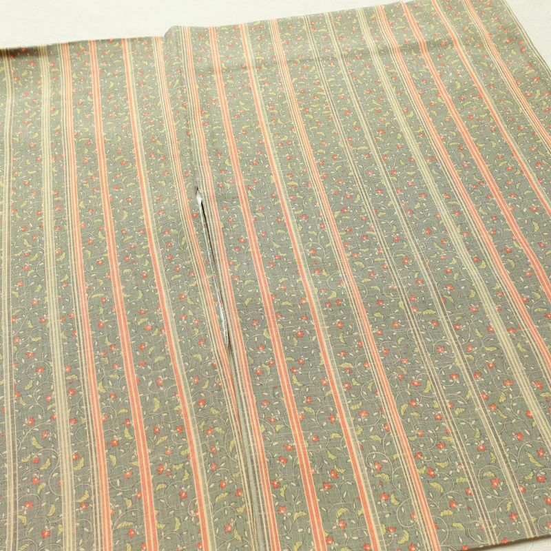 小紋 良品 正絹 縞柄・線柄 袷仕立て 身丈153cm 裄丈66.5cm 着物 緑・うぐいす色_画像12