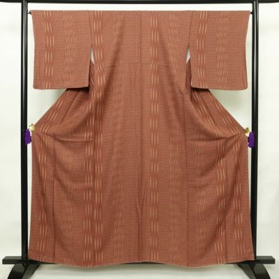 小紋 美品 しつけ糸付き 正絹 縞柄・線柄 袷仕立て 身丈159cm 裄丈67cm モダン 着物 茶