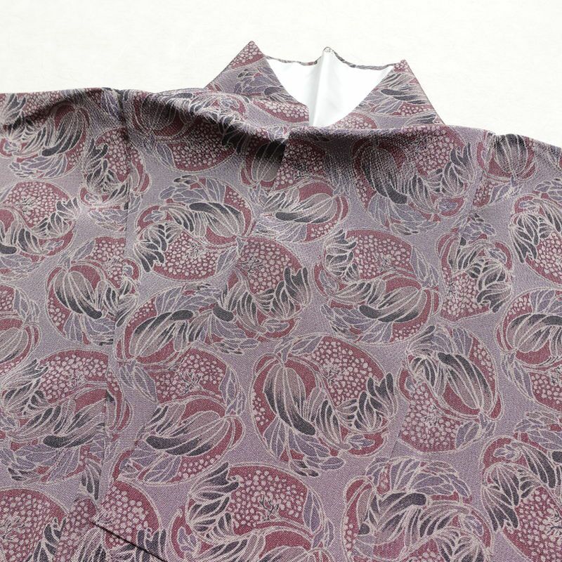 小紋 しつけ糸付き 縮緬 正絹 木の葉・植物柄 袷仕立て 身丈166.5cm 裄丈66cm 着物 紫・藤色_画像16