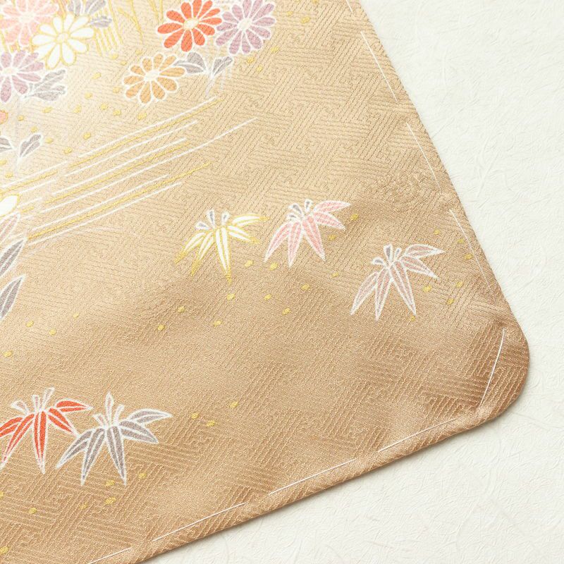 訪問着 良品 しつけ糸付き 金駒刺繍 綸子 正絹 古典柄 袷仕立て 身丈159.5cm 裄丈65.5cm 金彩 フォーマル 着物 緑・うぐいす色_画像15