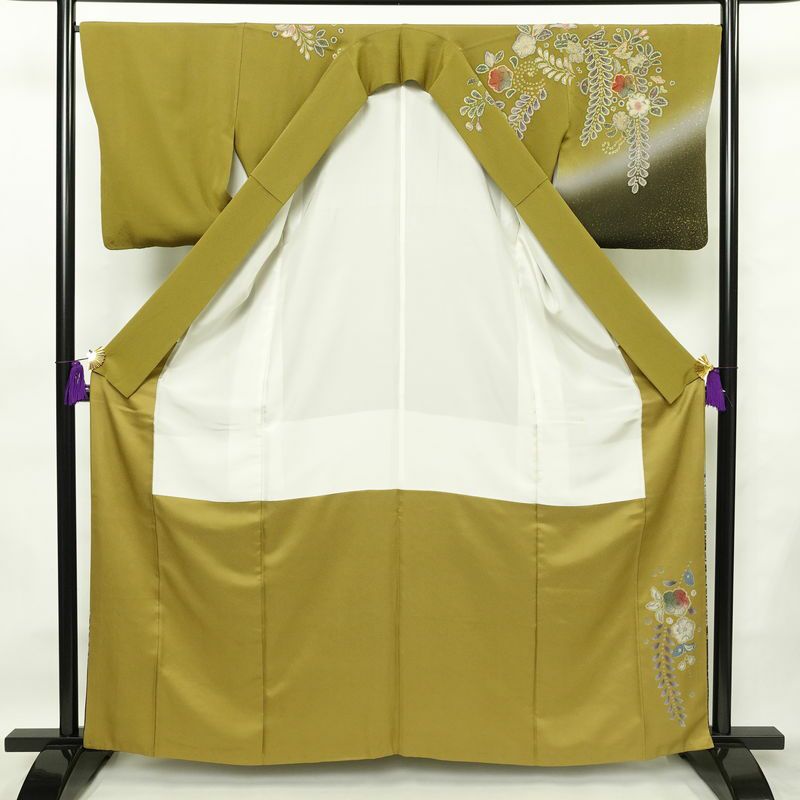 訪問着 辻が花 落款入り 縮緬 絞り 正絹 花柄 袷仕立て 身丈162cm 裄丈67.5cm 着物 緑・うぐいす色_画像3