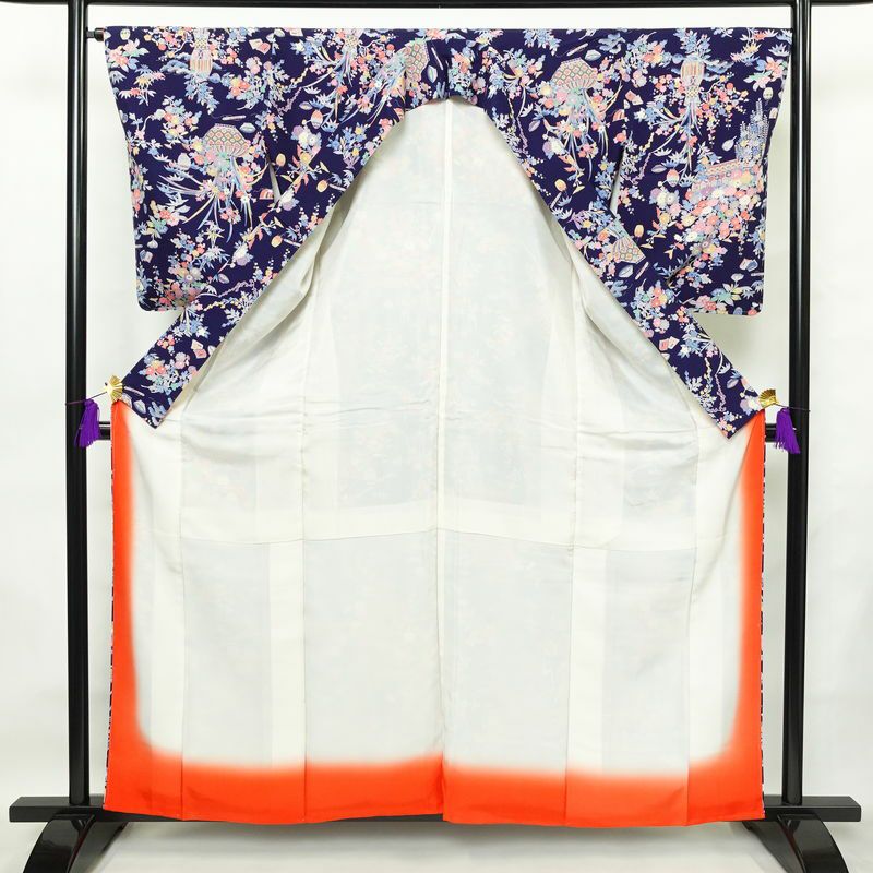 小紋 良品 しつけ糸付き 縮緬 正絹 古典柄 袷仕立て 身丈159.5cm 裄丈66.5cm 着物 青・紺_画像3