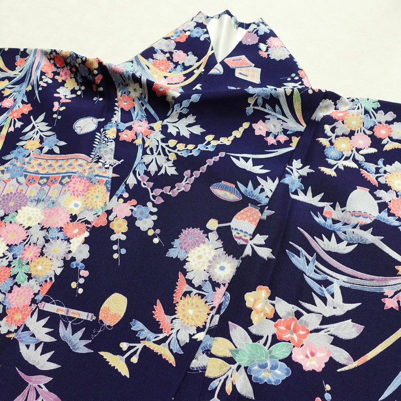 小紋 良品 しつけ糸付き 縮緬 正絹 古典柄 袷仕立て 身丈159.5cm 裄丈66.5cm 着物 青・紺_画像16