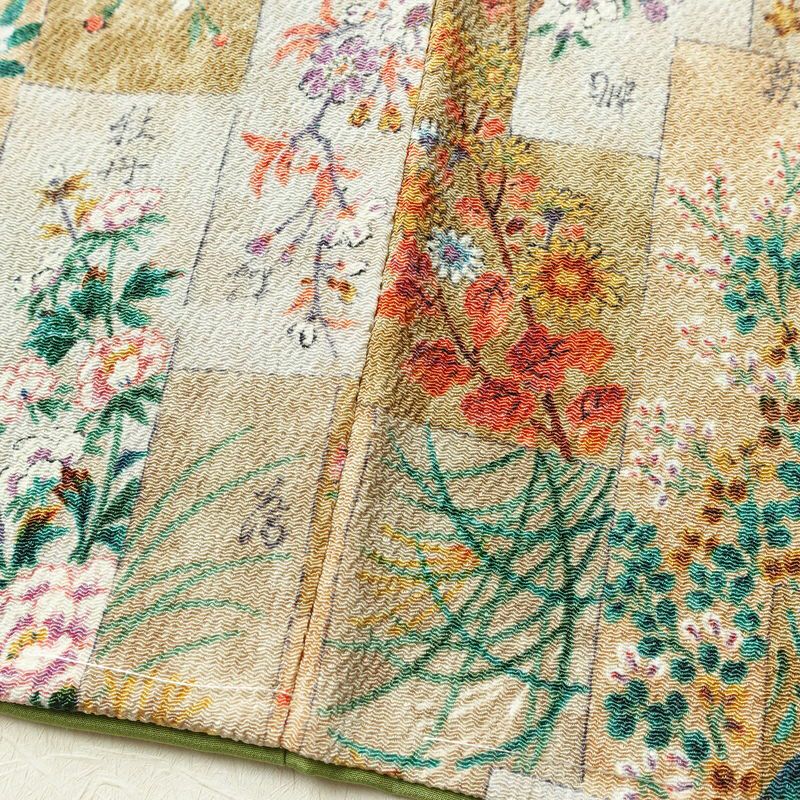 小紋 美品 しつけ糸付き 縮緬 正絹 木の葉・植物柄 袷仕立て 身丈161cm 裄丈66cm 着物 ベージュ_画像11