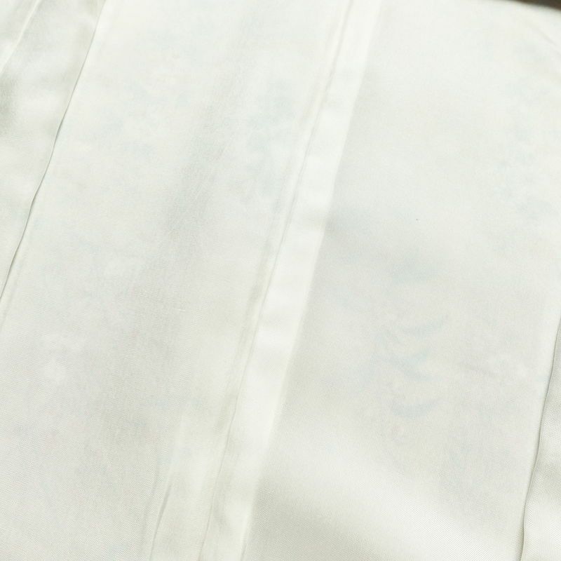 小紋 美品 しつけ糸付き 縮緬 正絹 木の葉・植物柄 袷仕立て 身丈161cm 裄丈66cm 着物 ベージュ_画像18