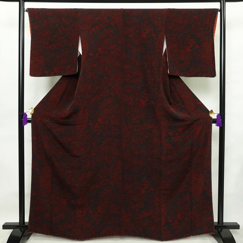 小紋 美品 しつけ糸付き 縮緬 正絹 幾何学柄・抽象柄 袷仕立て 身丈164.5cm 裄丈66.5cm 着物 小豆・エンジ_画像1