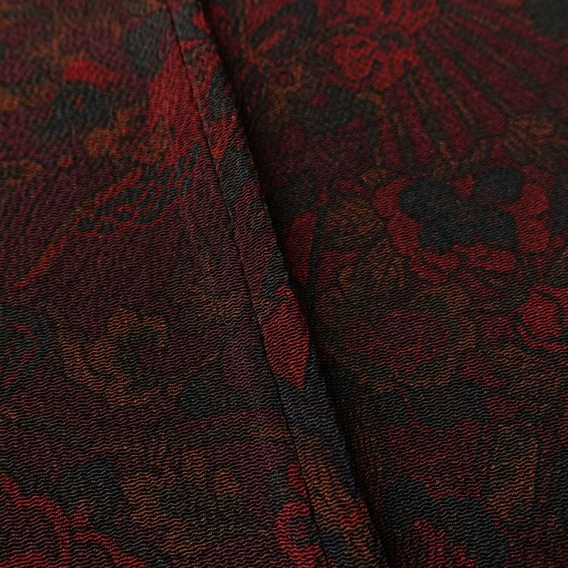 小紋 美品 しつけ糸付き 縮緬 正絹 幾何学柄・抽象柄 袷仕立て 身丈164.5cm 裄丈66.5cm 着物 小豆・エンジ_画像10