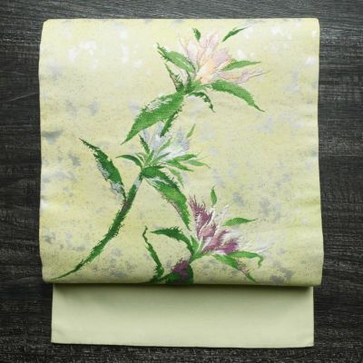 名古屋帯 太鼓柄 正絹 木の葉・植物柄 名古屋仕立て 箔 帯 緑・うぐいす色