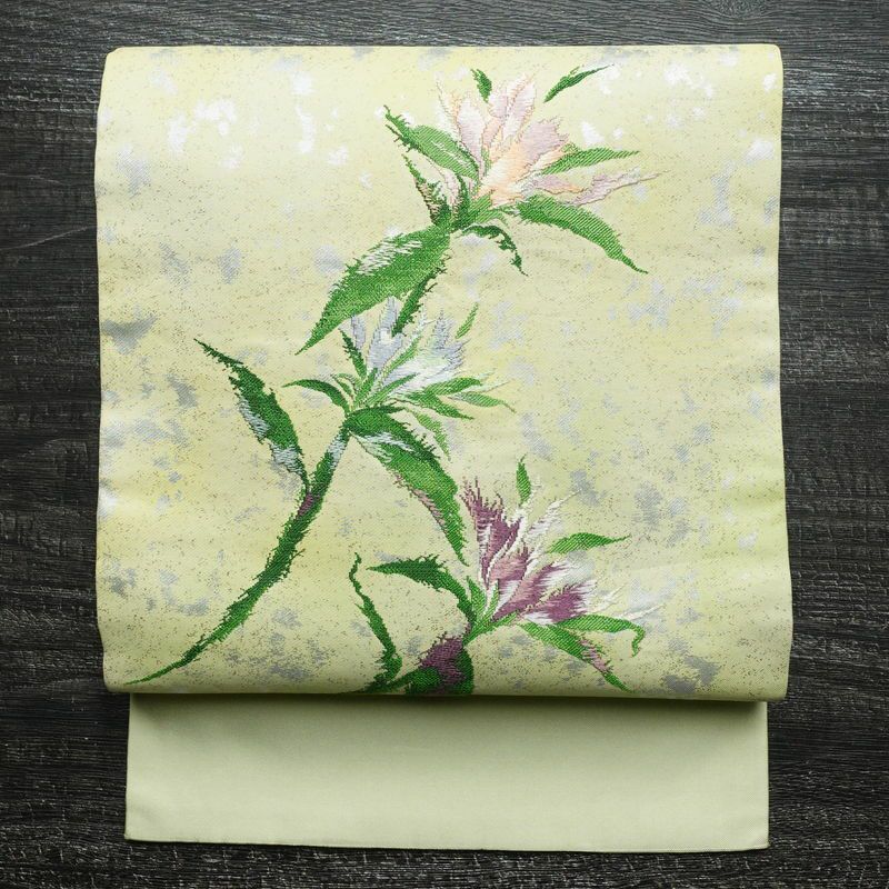 名古屋帯 太鼓柄 正絹 木の葉・植物柄 名古屋仕立て 箔 帯 緑・うぐいす色_画像1