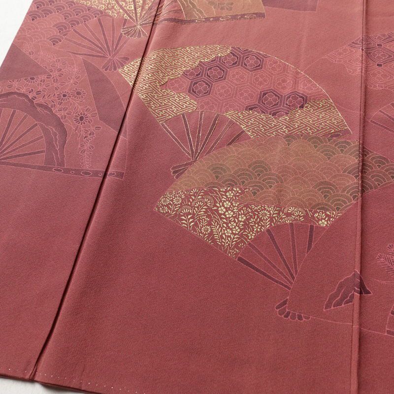 色留袖 一つ紋付き 正絹 古典柄 袷仕立て 身丈158cm 裄丈65cm 箔 刺繍 共八掛 金彩 フォーマル 着物 ピンク_画像4