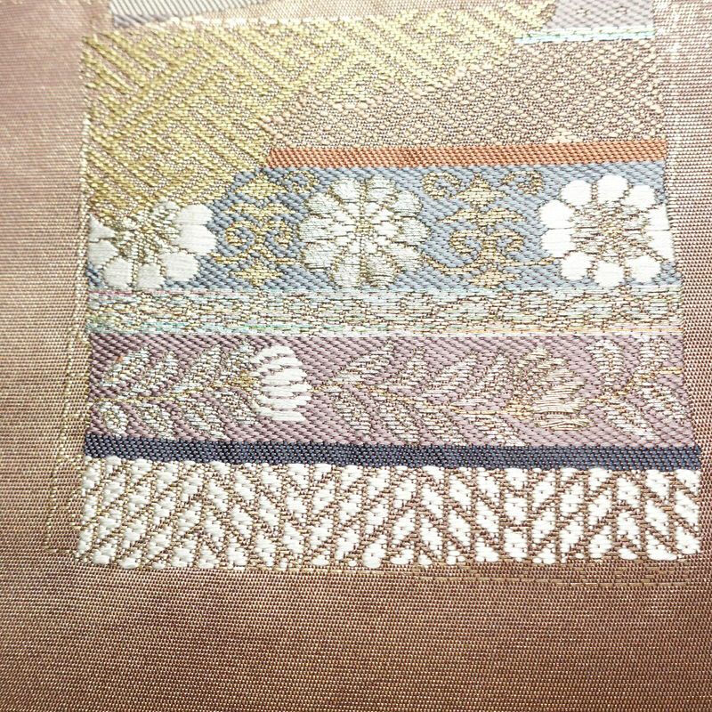 名古屋帯 太鼓柄 正絹 古典柄 名古屋仕立て 箔 金糸 帯 くすみパープル 紫・藤色_画像6