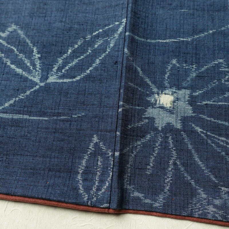 紬 良品 正絹 花柄 袷仕立て 身丈155.5cm 裄丈63cm 着物 青・紺_画像11