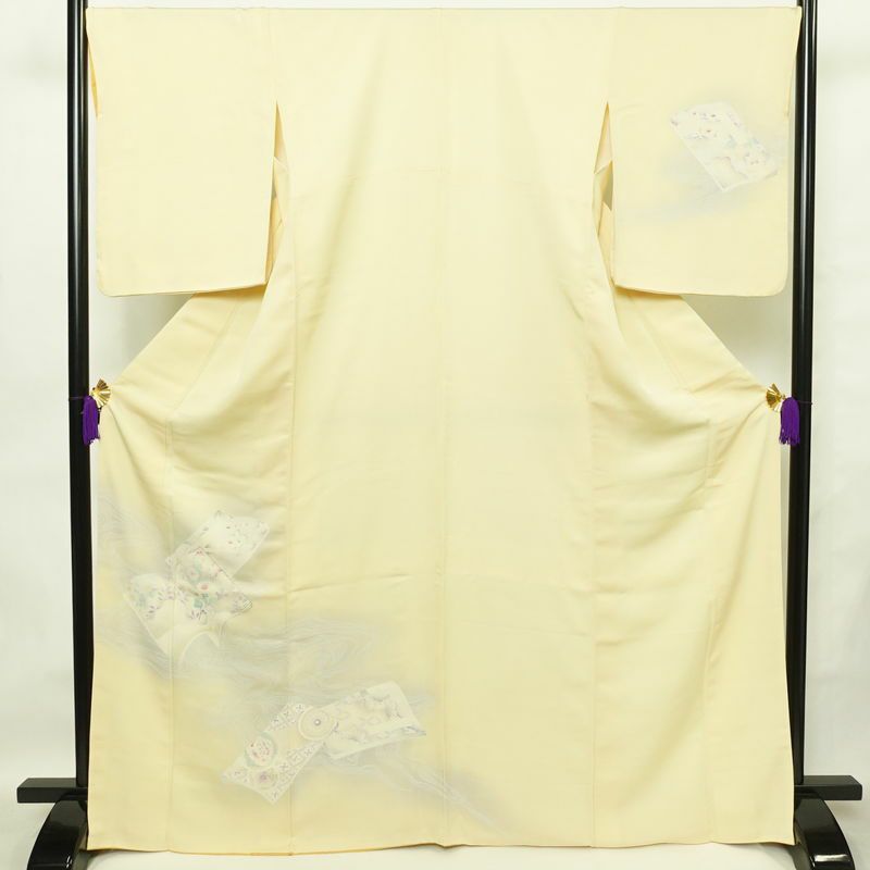 付け下げ 正絹 古典柄 袷仕立て 身丈168cm 裄丈69.5cm 刺繍 フォーマル 着物 クリーム_画像1
