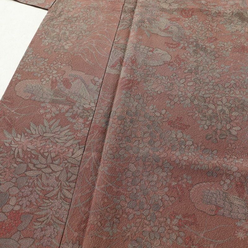 小紋 縮緬 正絹 人物・動物柄 袷仕立て 身丈159cm 裄丈64cm 着物 ピンク_画像5