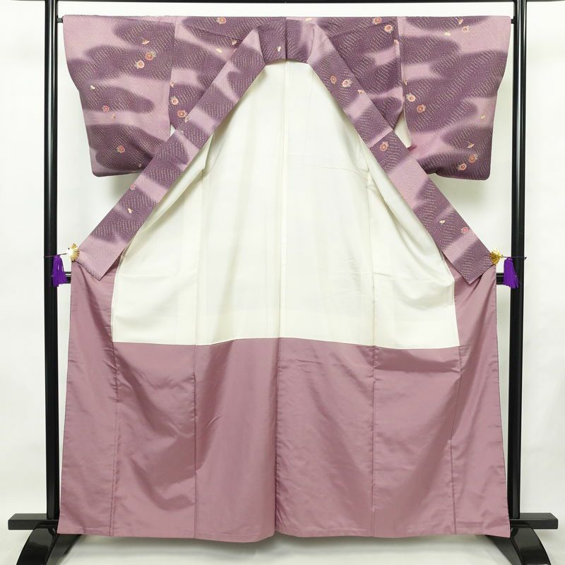 小紋 紬地 正絹 花柄 袷仕立て 身丈161.5cm 裄丈67cm 着物 紫・藤色_画像3