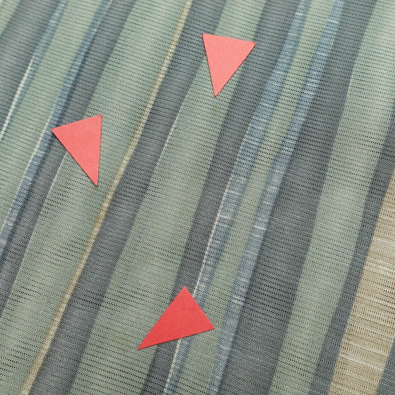 盛夏 小紋 夏用 正絹 縞柄・線柄 単衣仕立て 身丈165cm 裄丈65cm 一部しつけ糸付き 着物 緑・うぐいす色_画像13