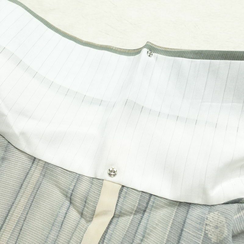 盛夏 小紋 夏用 正絹 縞柄・線柄 単衣仕立て 身丈165cm 裄丈65cm 一部しつけ糸付き 着物 緑・うぐいす色_画像18