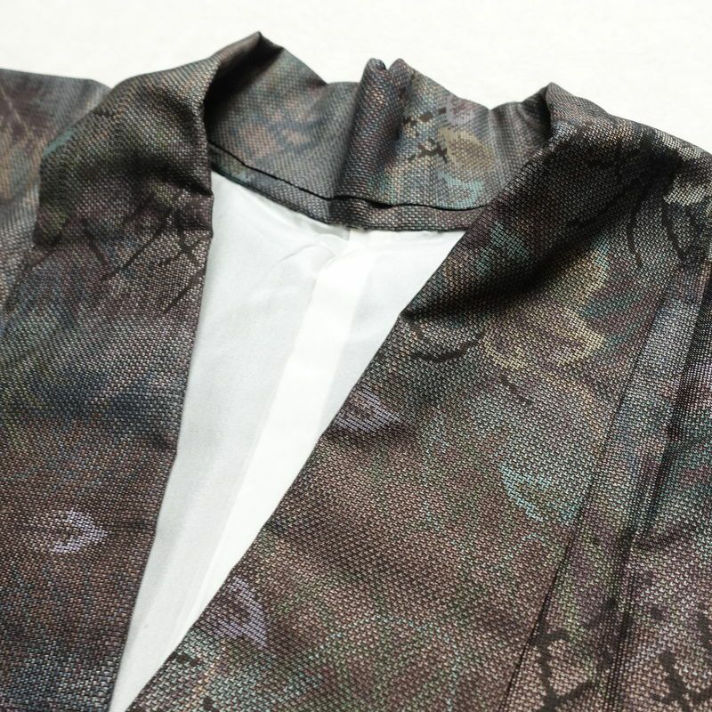 大島紬 証紙なし 正絹 木の葉・植物柄 袷仕立て 身丈155cm 裄丈64cm 着物 多色使い_画像17