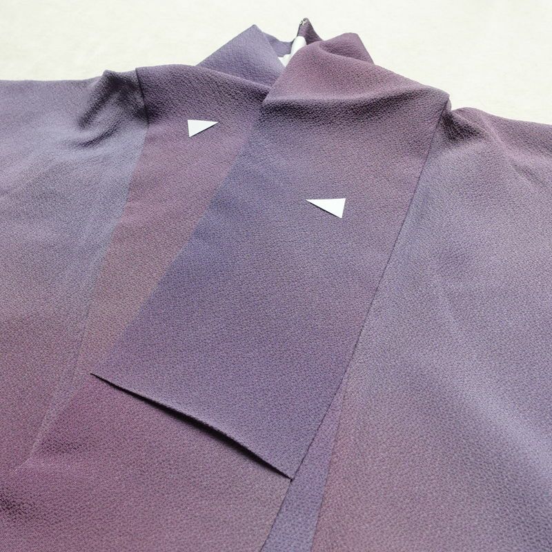 小紋 斉藤三才 落款入り 縮緬 一つ紋付き 正絹 その他の柄 袷仕立て 身丈157cm 裄丈66.5cm フォーマル 着物 紫・藤色_画像14