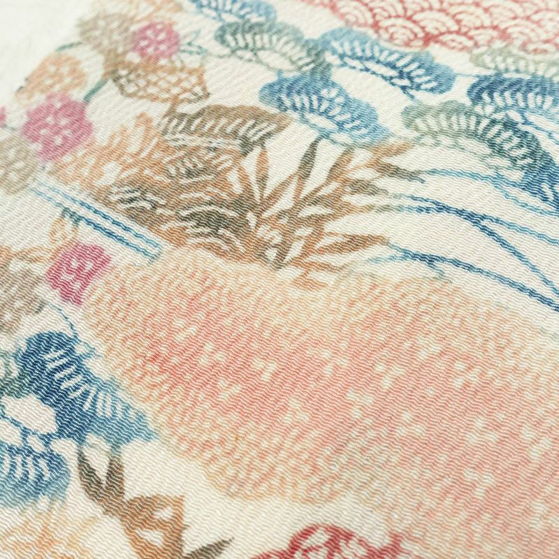 小紋 縮緬 正絹 古典柄 袷仕立て 身丈154cm 裄丈66.5cm 着物 クリーム_画像8