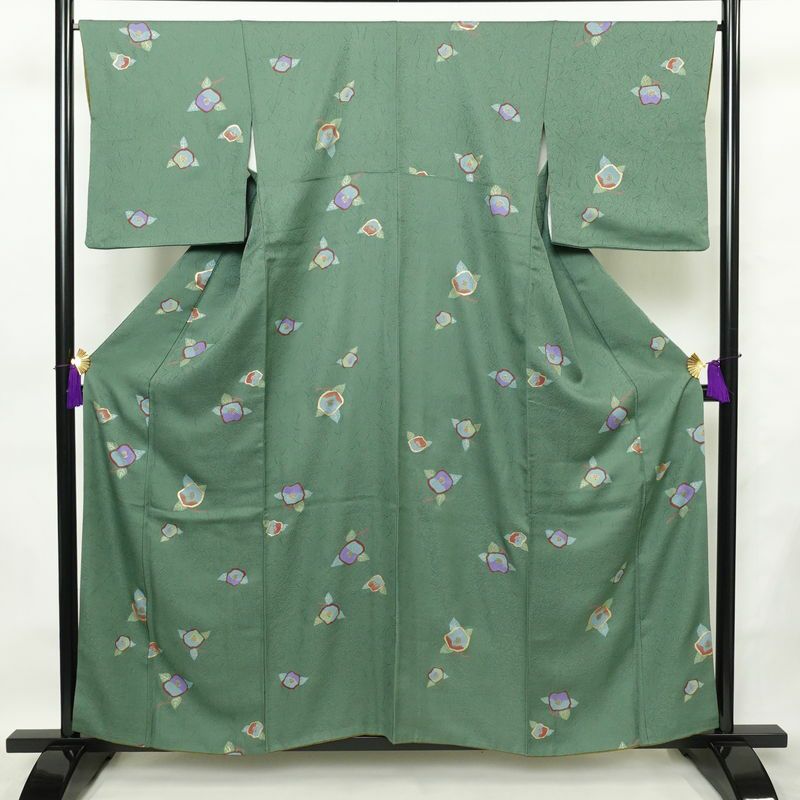 小紋 正絹 花柄 袷仕立て 身丈157cm 裄丈67cm 箔 着物 緑・うぐいす色_画像1